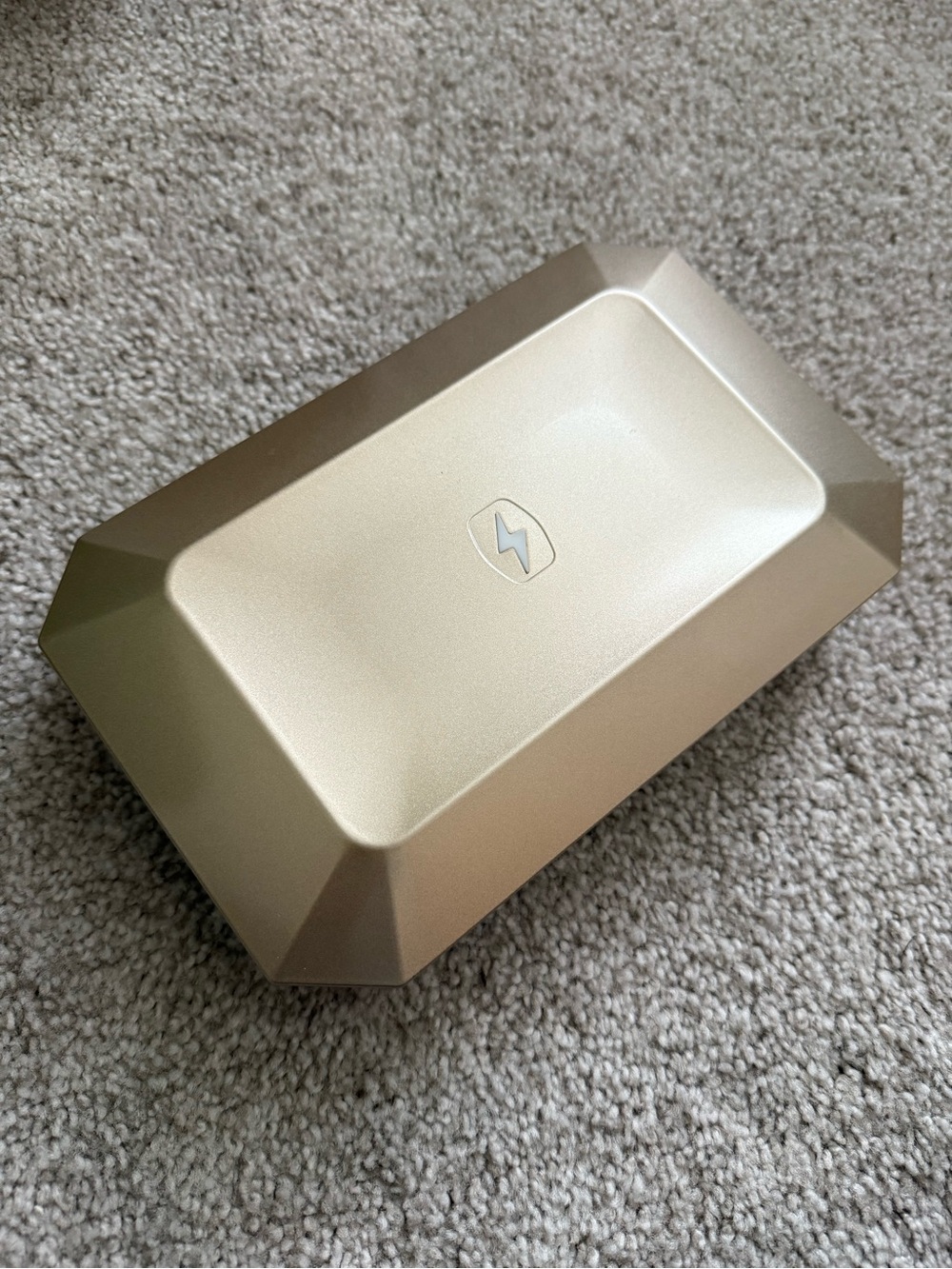Gold PhoneSoap L500-3 UV Light Sanitizer and Charger
